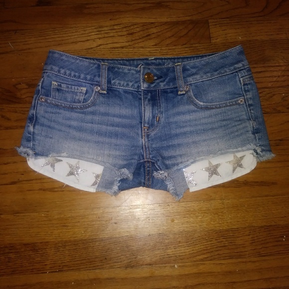 American Eagle Outfitters Pants - American eagle star shorts